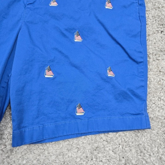 Vineyard Vines Shorts Mens 36 Blue Embroidered Sail Boat American Flag Casual - Picture 2 of 14